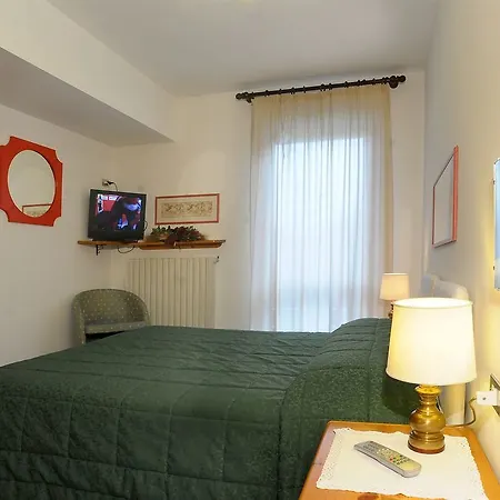 Sporthotel Europa Sul Lago 4*