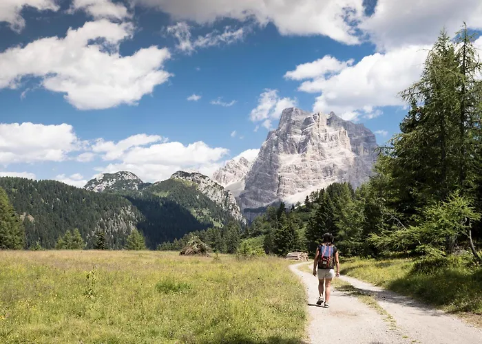 فندق سبورتهوتيل أوروبا سول لاغو 4*