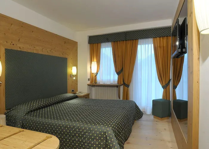 سبورتهوتيل أوروبا سول لاغو فندق 4*