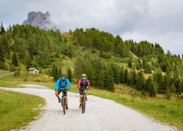 سبورتهوتيل أوروبا سول لاغو فندق 4*