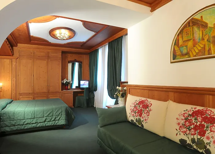 سبورتهوتيل أوروبا سول لاغو