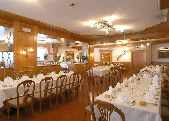 سبورتهوتيل أوروبا سول لاغو 4*